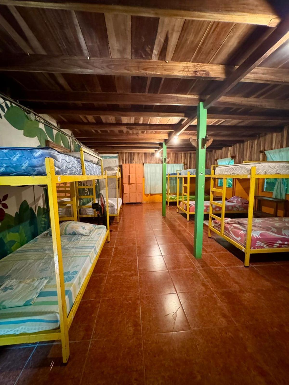Madre Selva Hostel Puerto Viejo de Talamanca Esterno foto